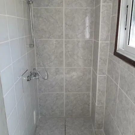 Entire Garden Studio 1km From The Sea Apartment Larnaca